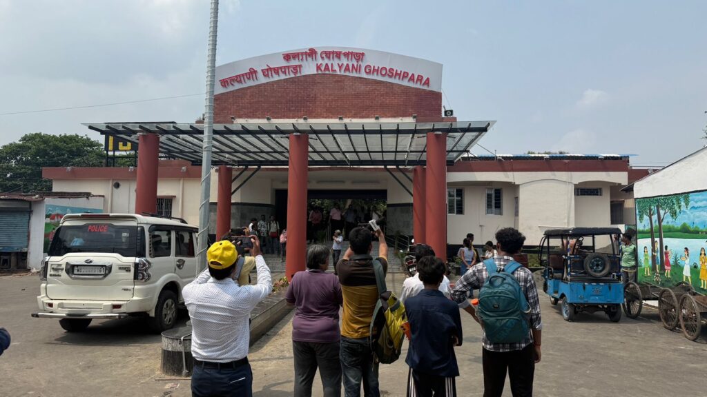 শিয়ালদা ডিভিশনে প্রেস মিডিয়া ট্যুর