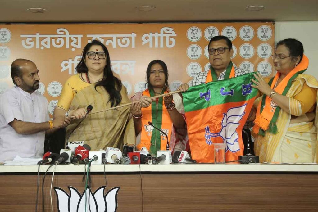 কামদুনি থেকে কার্যালয়—প্রতিবাদের আগুনে রাজনীতির পথে টুম্পা কয়াল, ভোটের অঙ্কে নতুন সমীকরণ